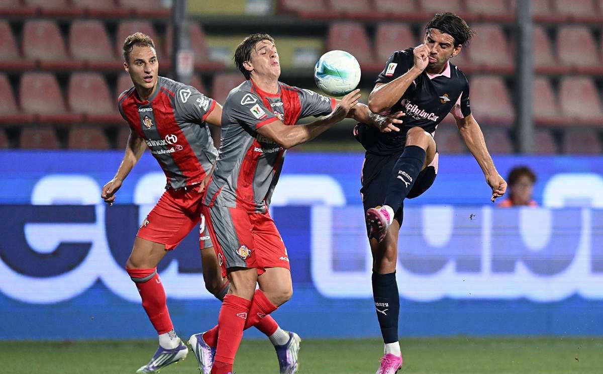 纽伦堡球队战平对手，保持不败纪录的简单介绍